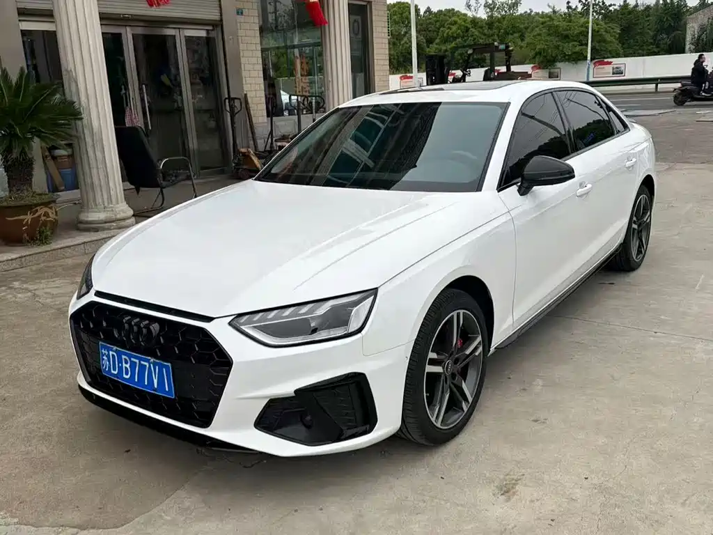 Audi A4 2022