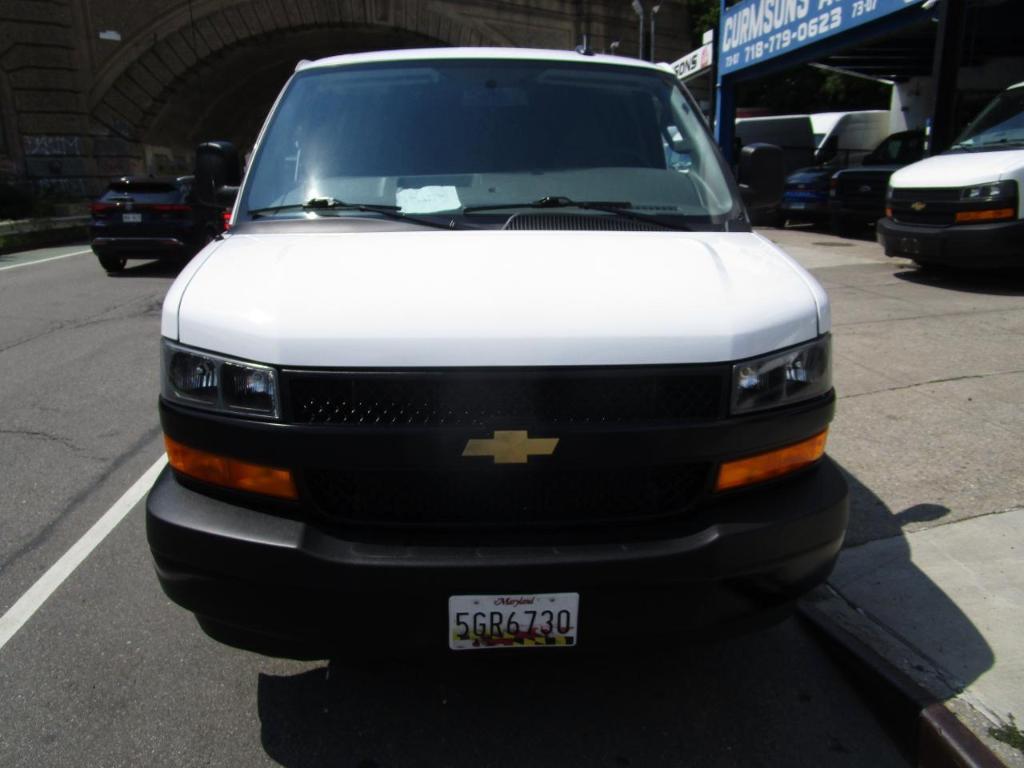 Chevrolet Express 2025