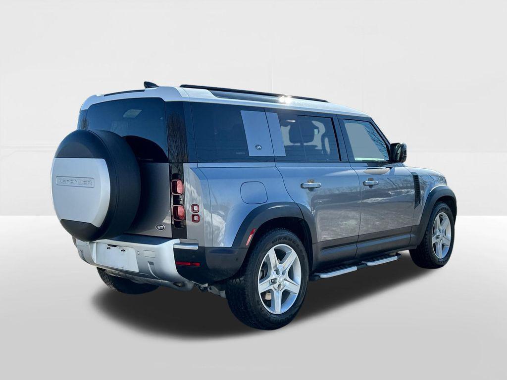 Land Rover Defender 2021
