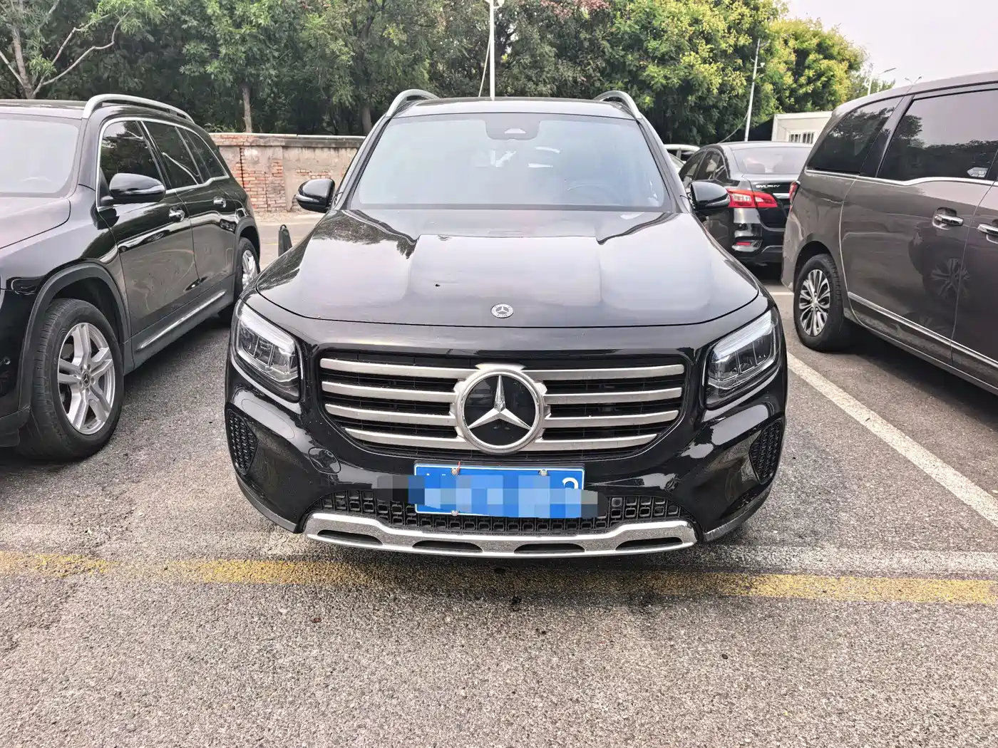 Mercedes-Benz GLB 2025