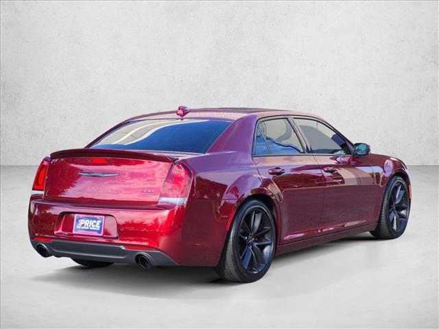 Chrysler 300 2023