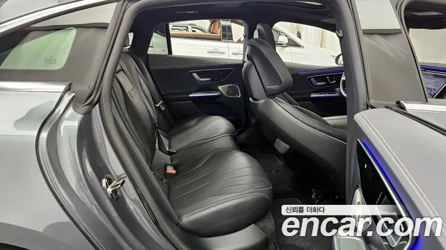 Mercedes-Benz EQE 2022