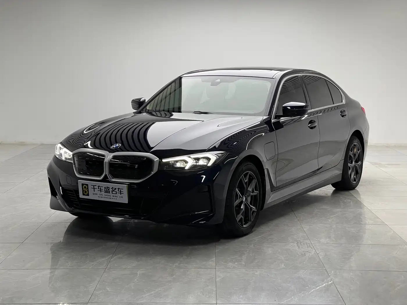 BMW i3 2024