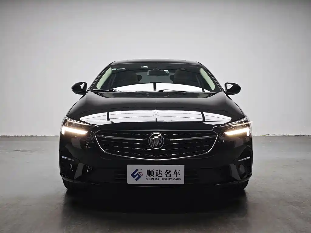 Buick Regal 2021
