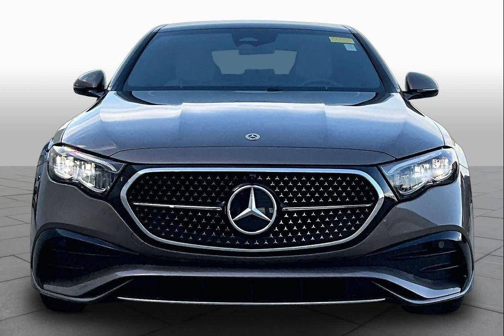 Mercedes-Benz E-Класс 2025