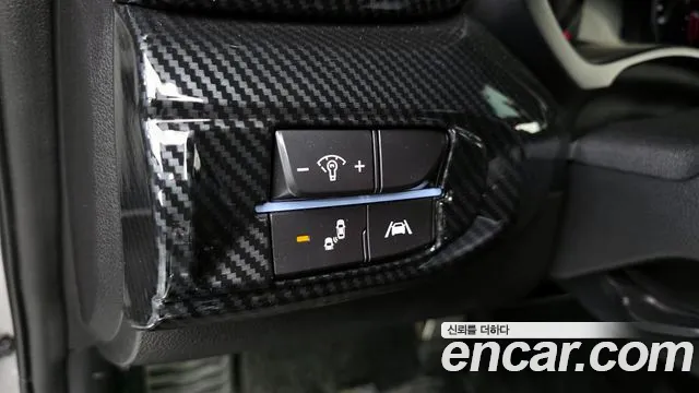 Hyundai Veloster 2021