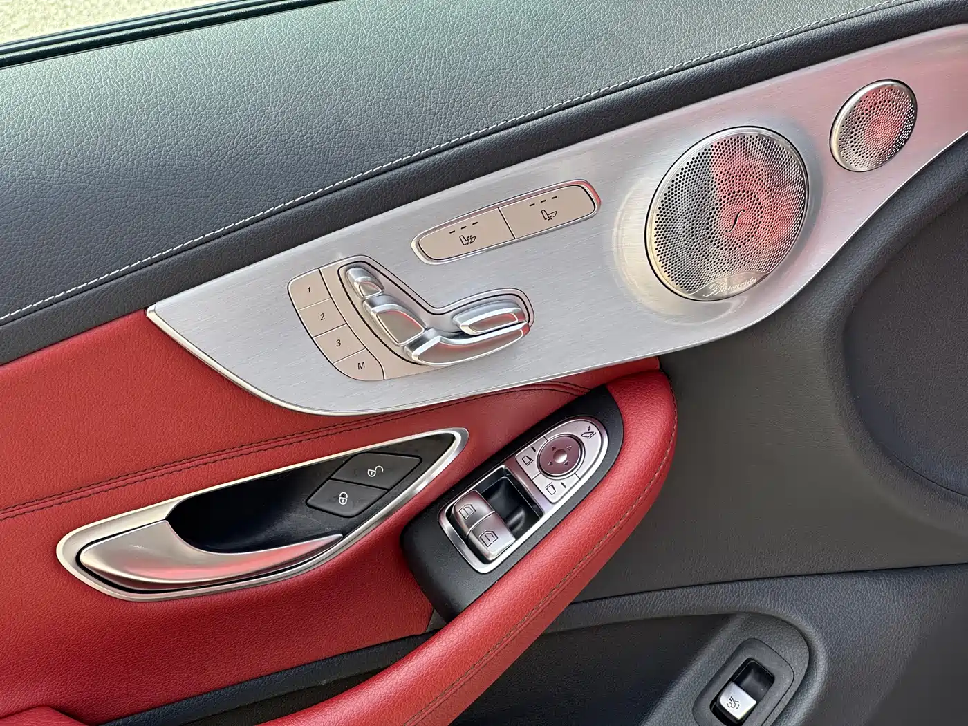 Mercedes-Benz C-Класс 2023