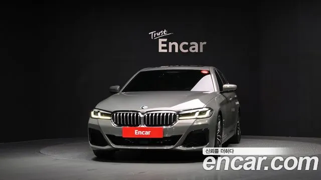 BMW 5 серии 2021