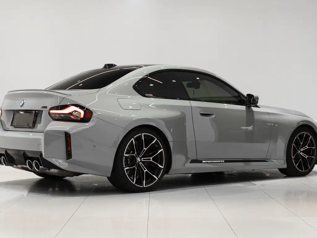 BMW M2 2023