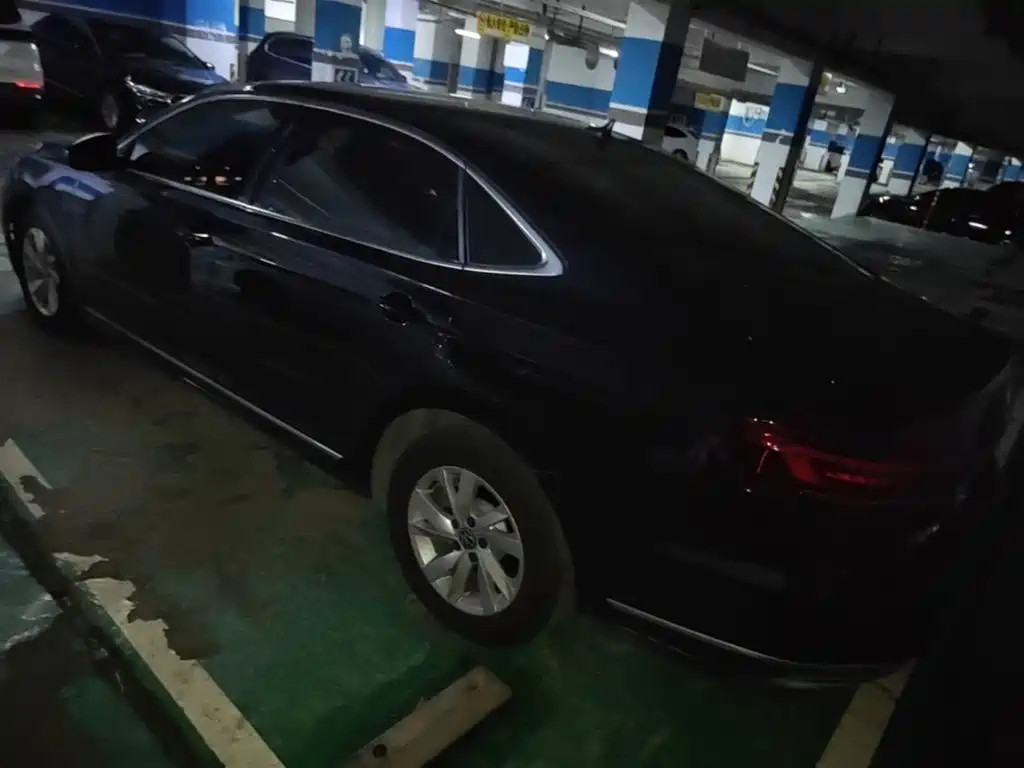 Volkswagen Passat 2025