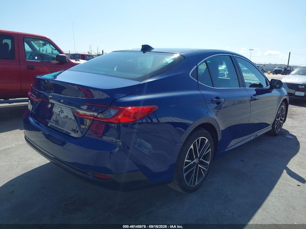 Toyota Camry 2026