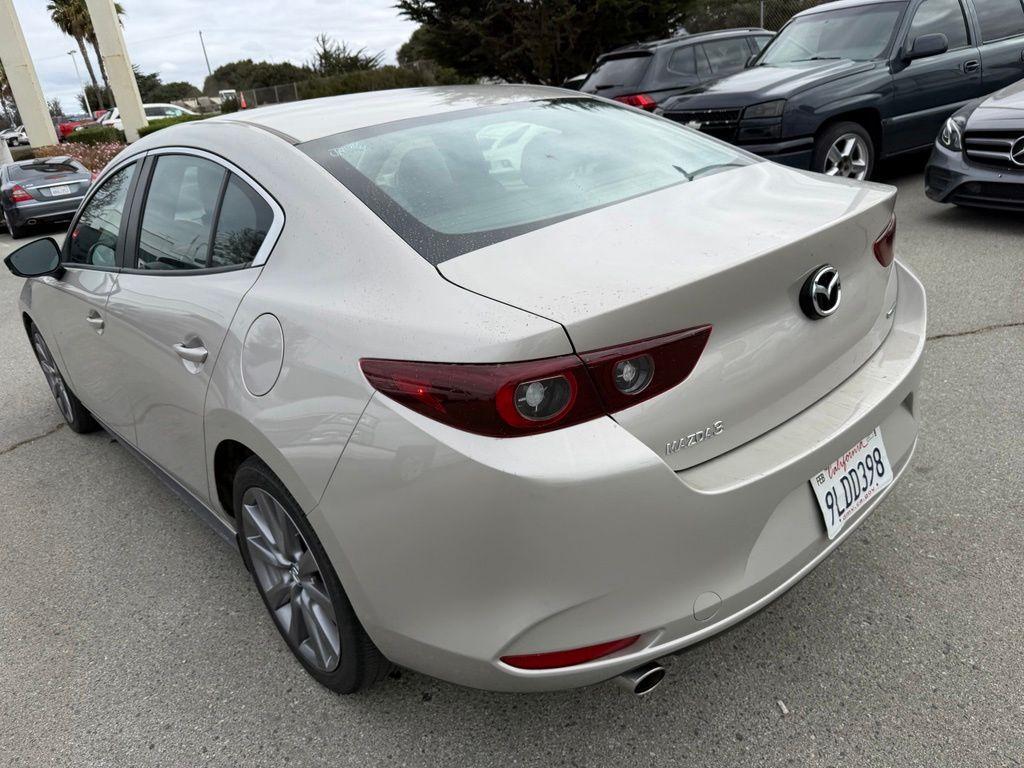 Mazda 3 2024