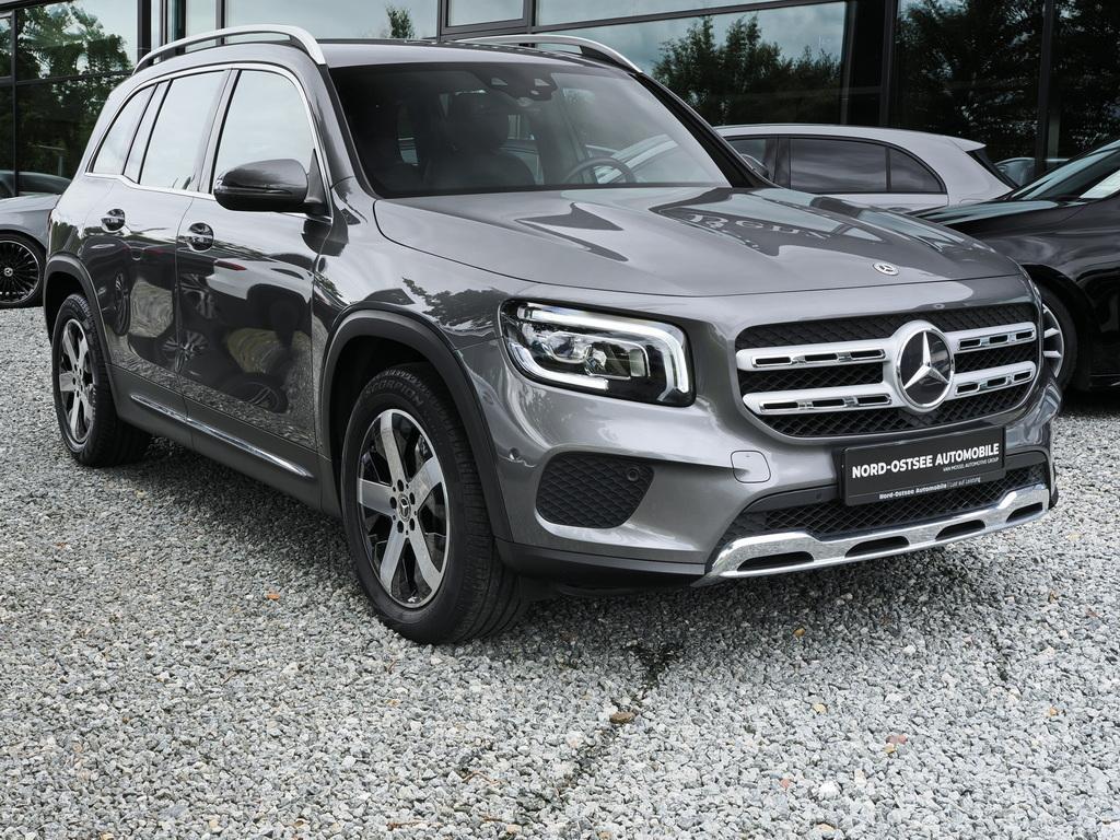Mercedes-Benz GLB 200 2023