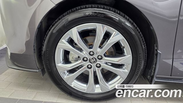 Toyota Sienna 2023