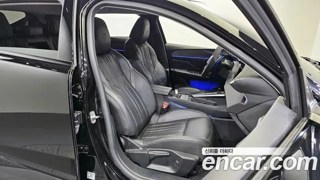 Peugeot 408 2023