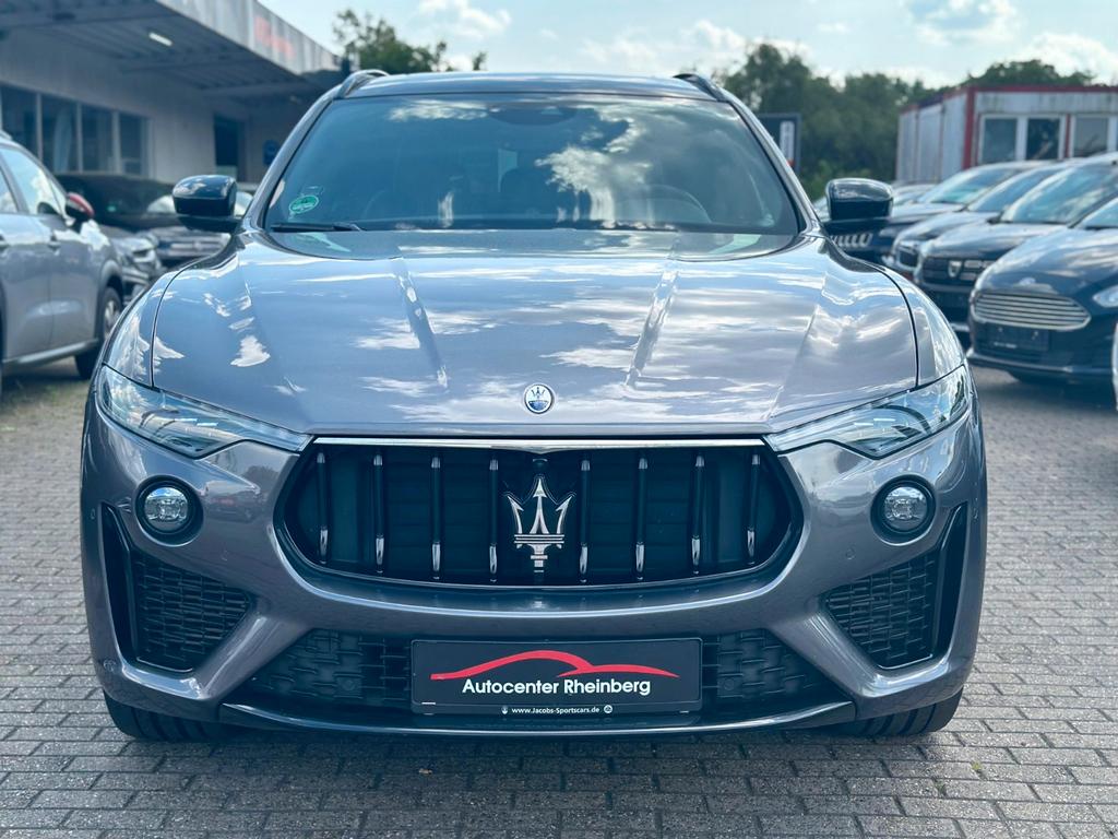 Maserati Levante 2022