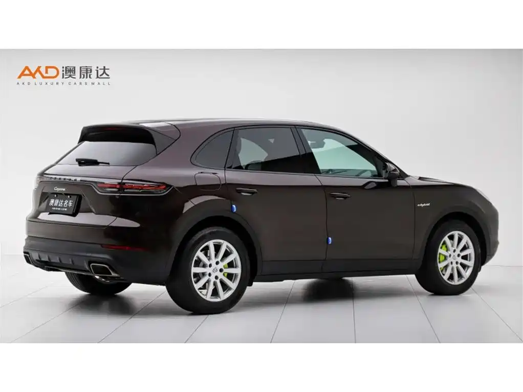 Porsche Cayenne 2021