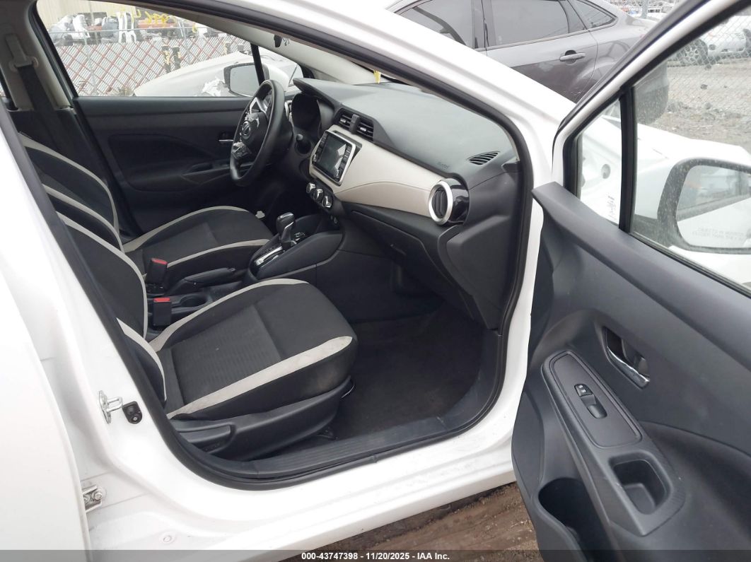 Nissan Versa 2021