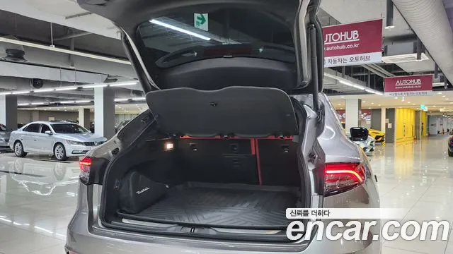 Maserati Levante 2020