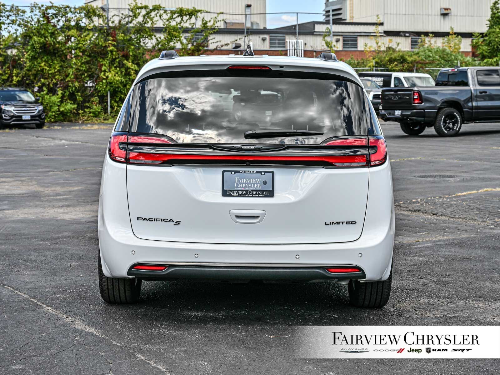 Chrysler Pacifica 2024