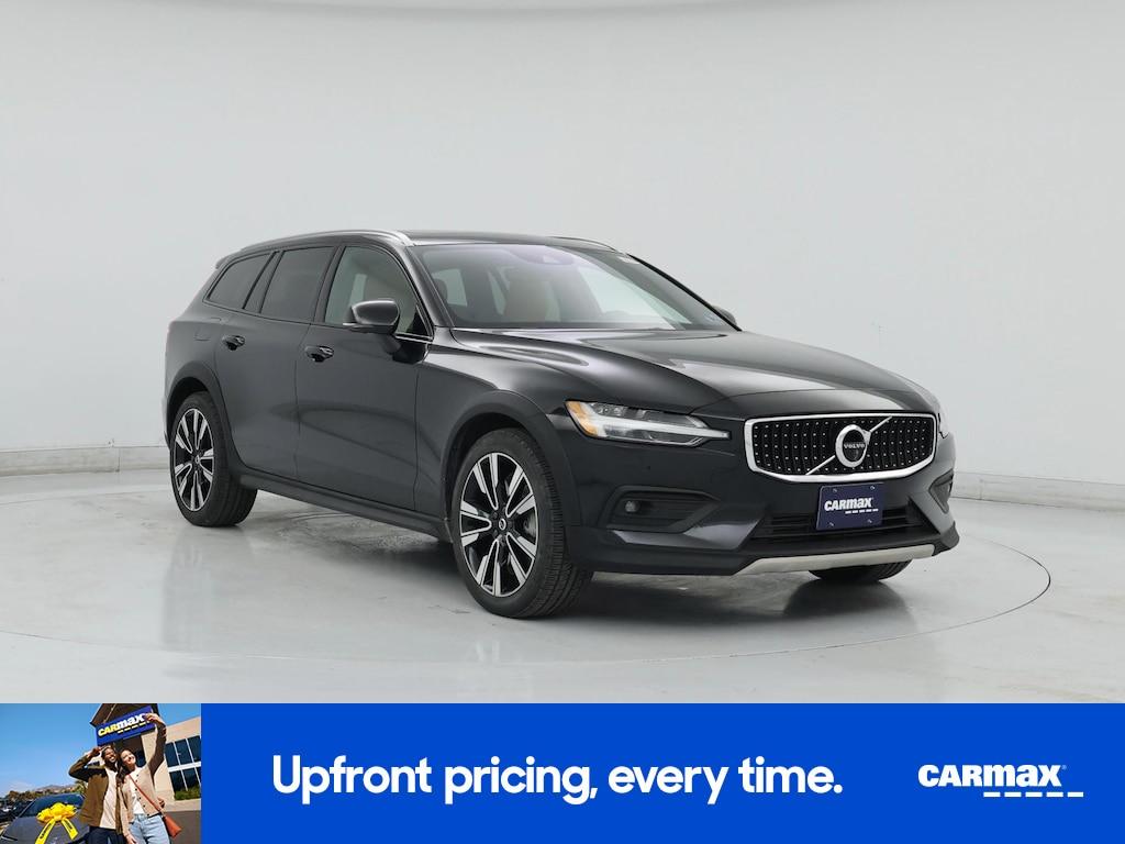 Volvo V60 Cross Country 2022