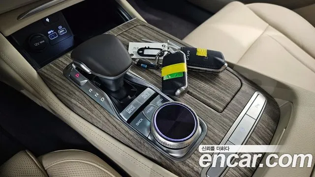 Kia K9 2022