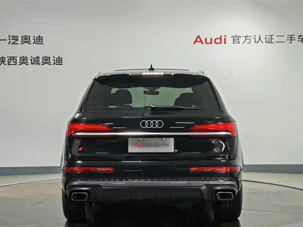 Audi Q7 2025