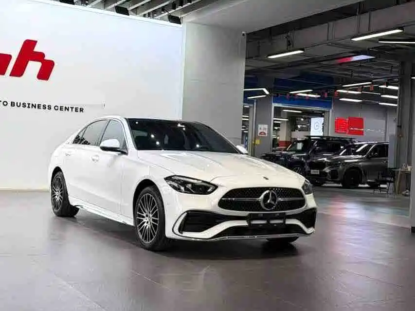 Mercedes-Benz C-Класс 2024