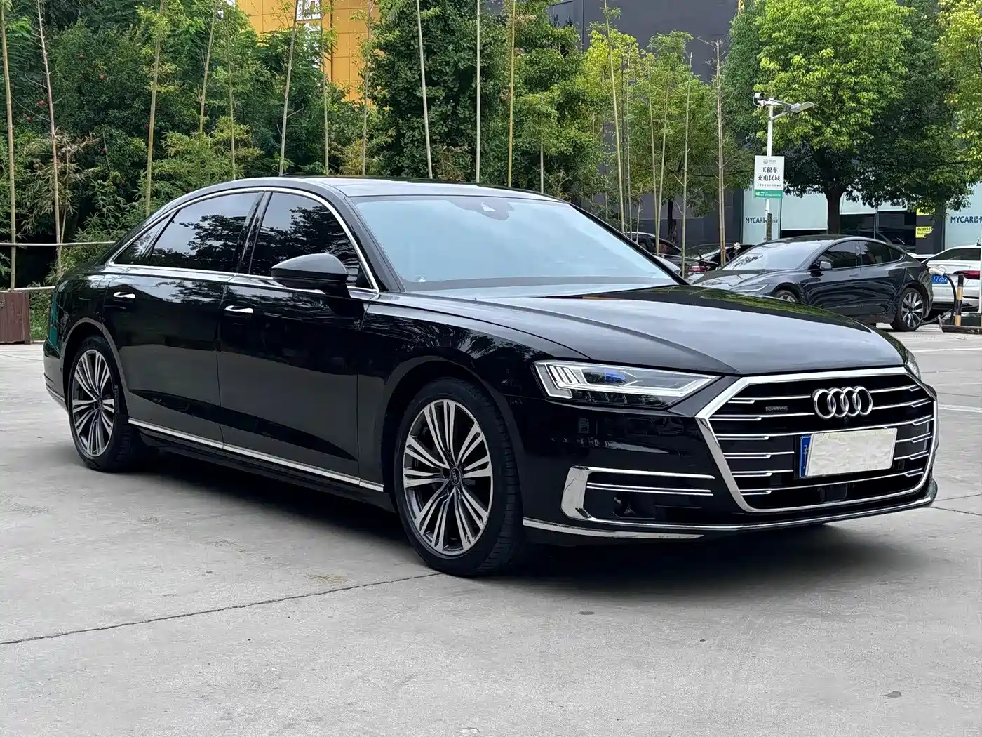 Audi A8 2022
