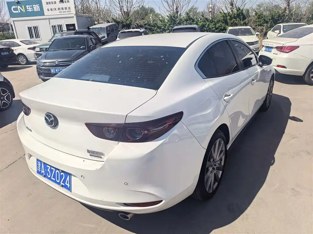 Mazda 3 2022