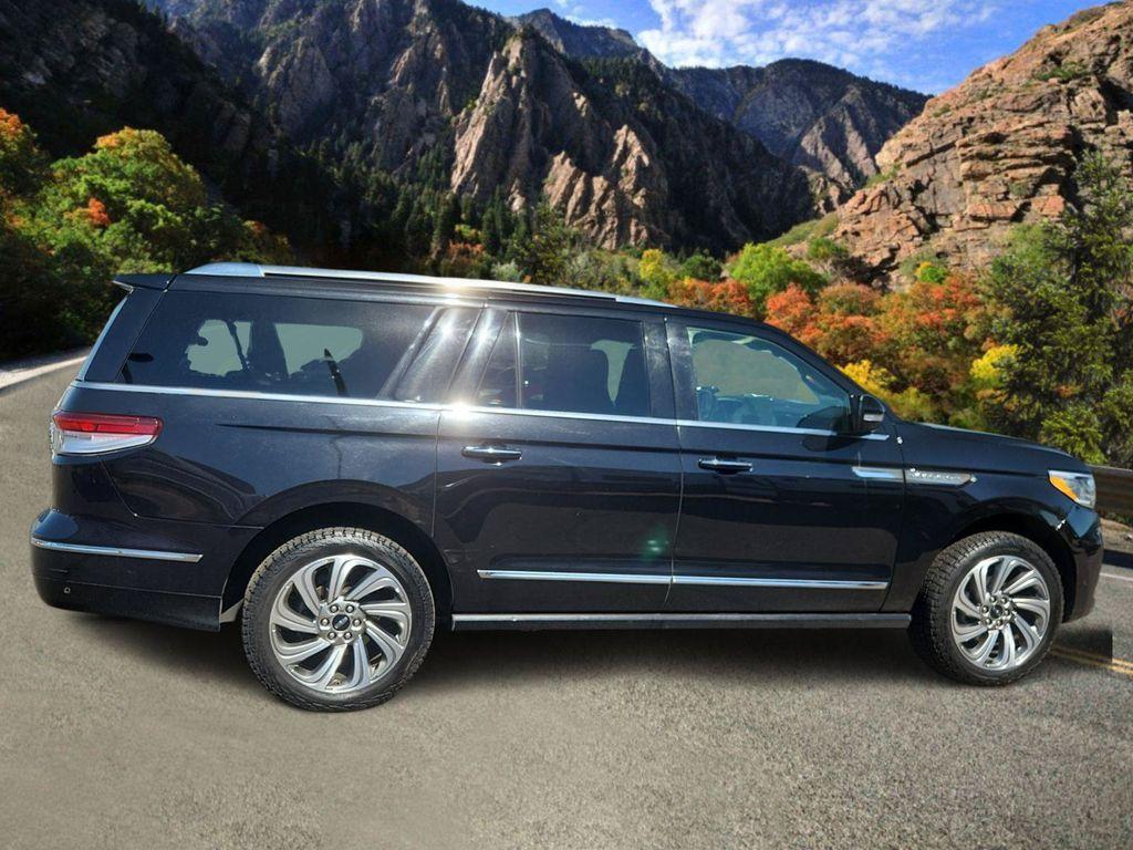 Lincoln Navigator 2023