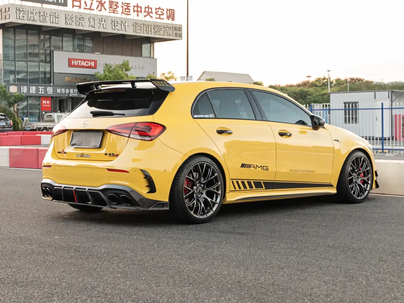 Mercedes-Benz A-Класс 2021