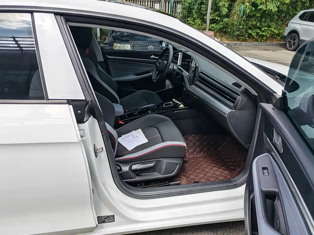 Volkswagen Lamando 2024