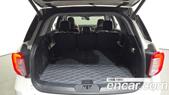 Ford Explorer 2021