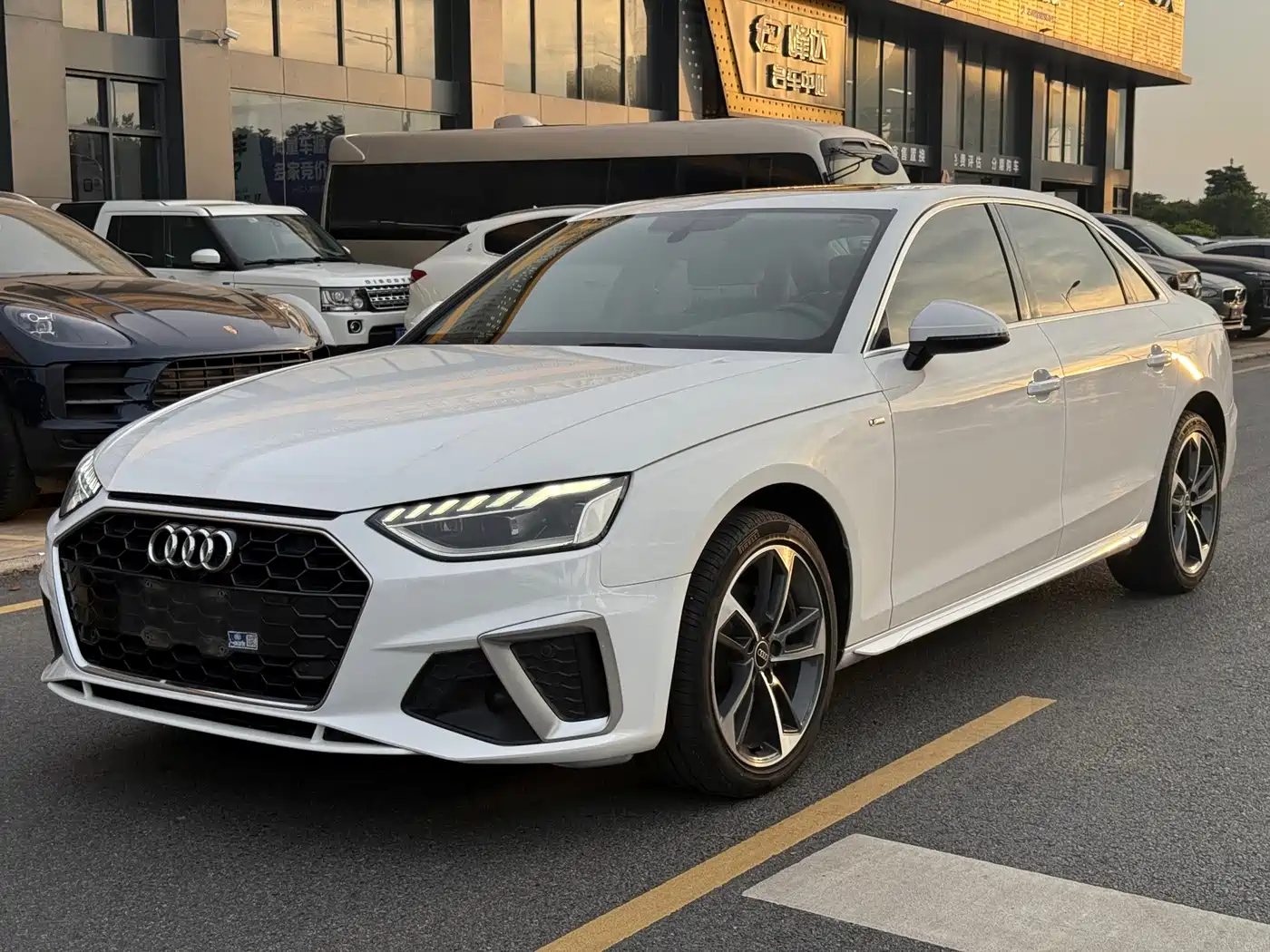 Audi A4 2022