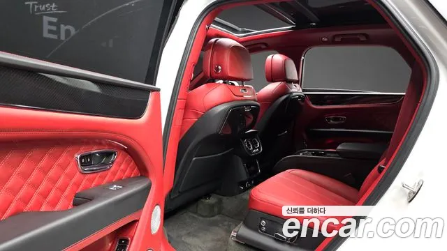 Bentley Bentayga 2023