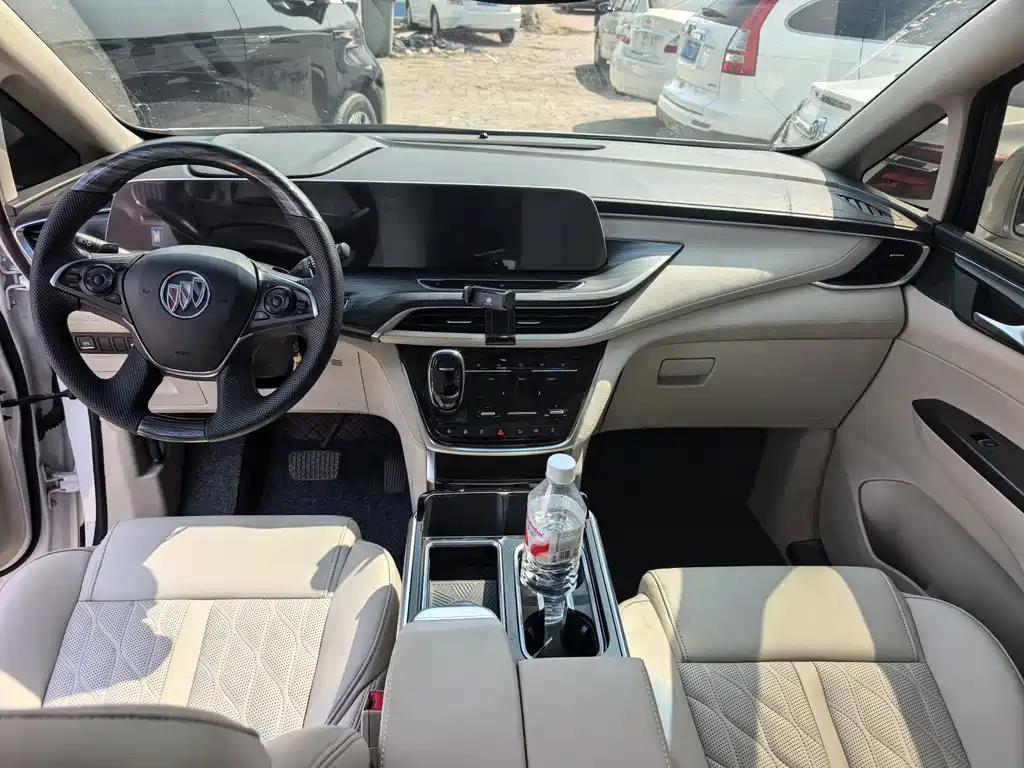 Buick GL8 2022