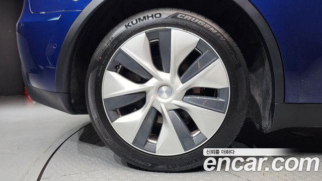 Tesla Model Y 2021