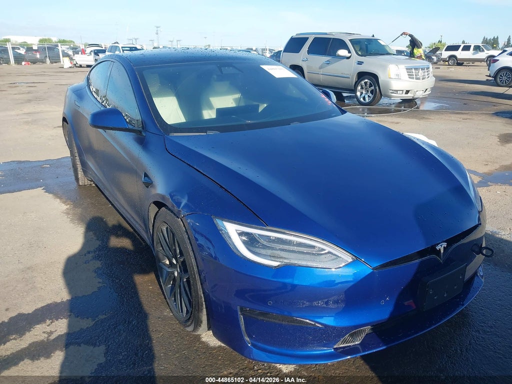 Tesla Model S 2021