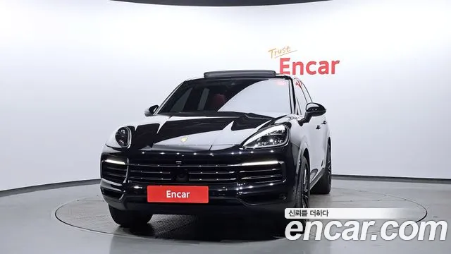 Porsche Cayenne 2021