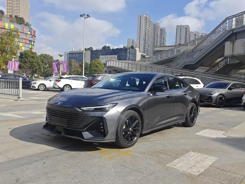 Changan UNI-V 2021