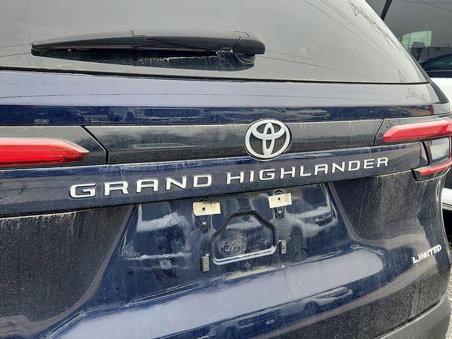 Toyota Grand Highlander 2024