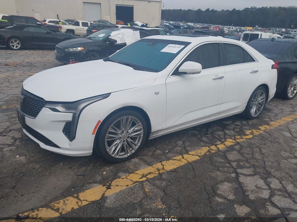 Cadillac CT4 2021