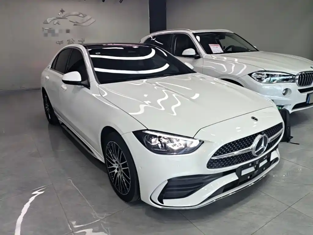 Mercedes-Benz C-Класс 2023