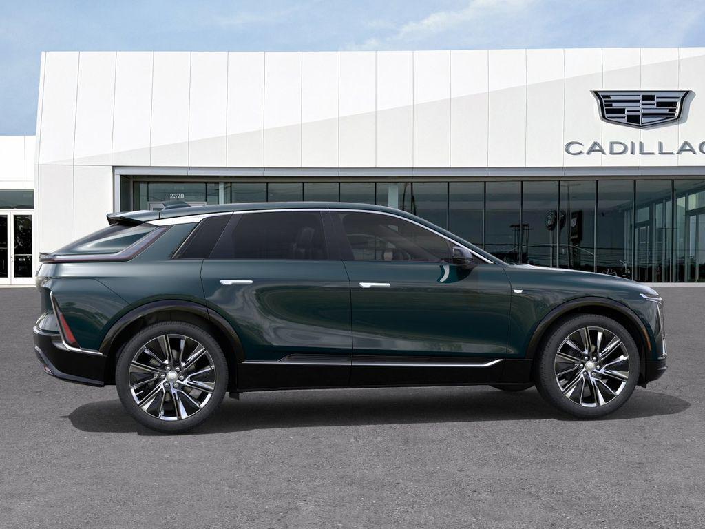 Cadillac Lyriq 2026