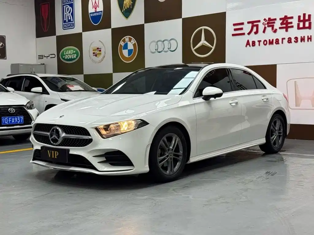 Mercedes-Benz A-Класс 2022