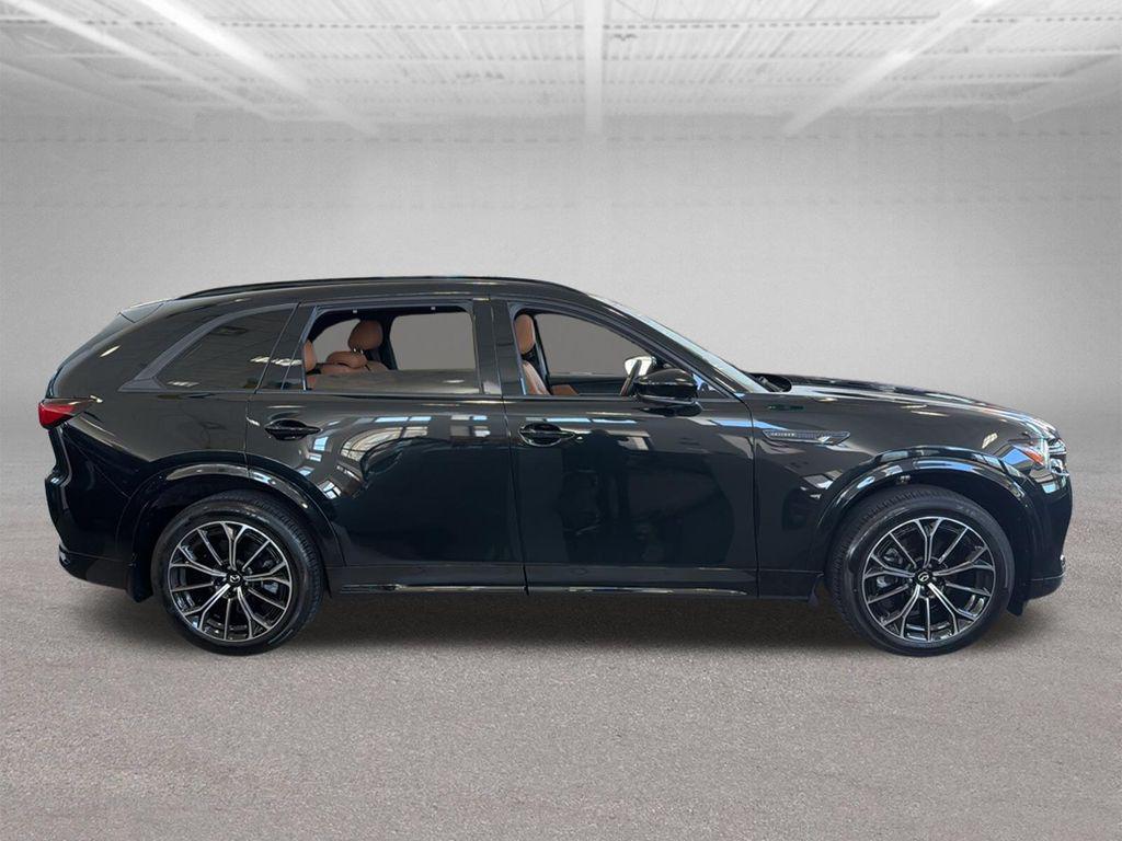 Mazda CX-70 2025