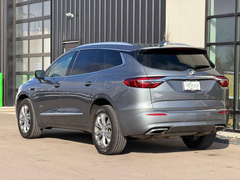 Buick Enclave 2021