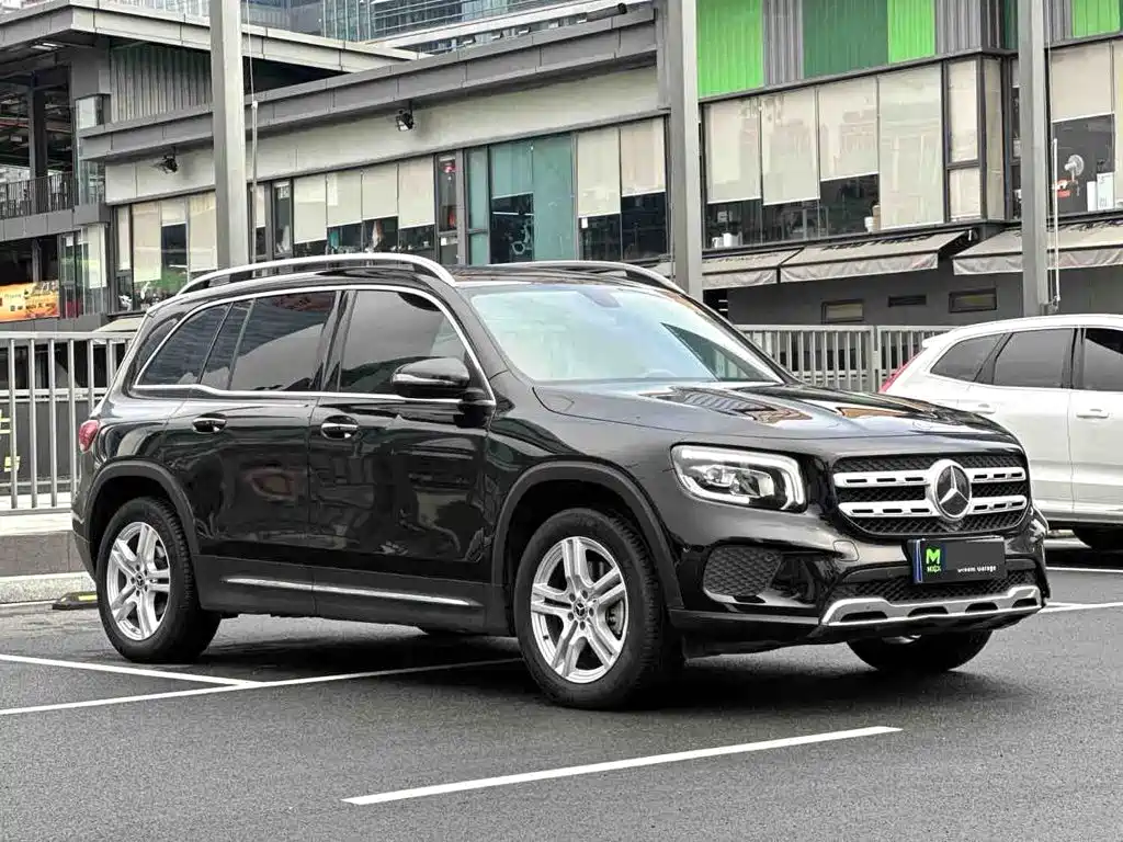 Mercedes-Benz GLB 2022