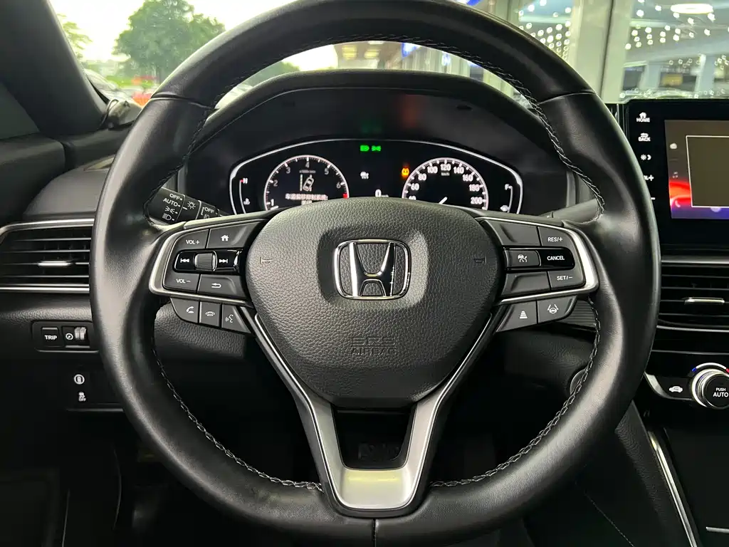 Honda Inspire 2022